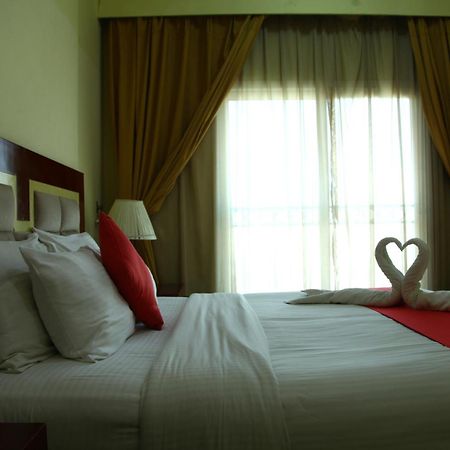 Ruwi Hotel Apartments, Szardża Zewnętrze zdjęcie