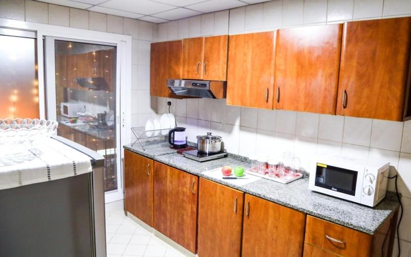 Ruwi Hotel Apartments, Szardża Zewnętrze zdjęcie