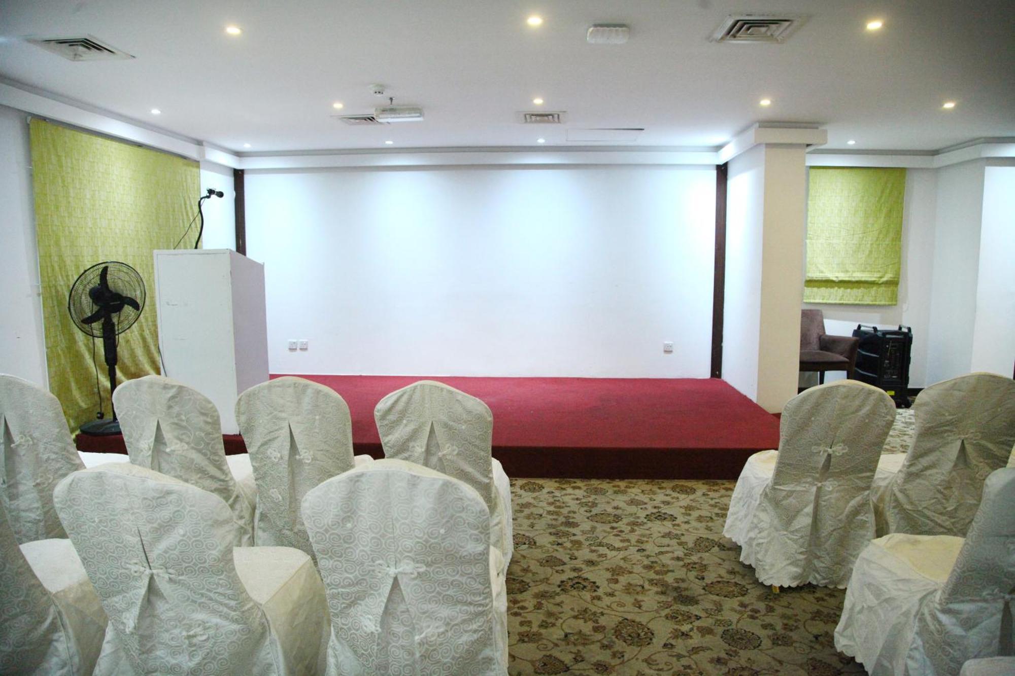 Ruwi Hotel Apartments, Szardża Zewnętrze zdjęcie