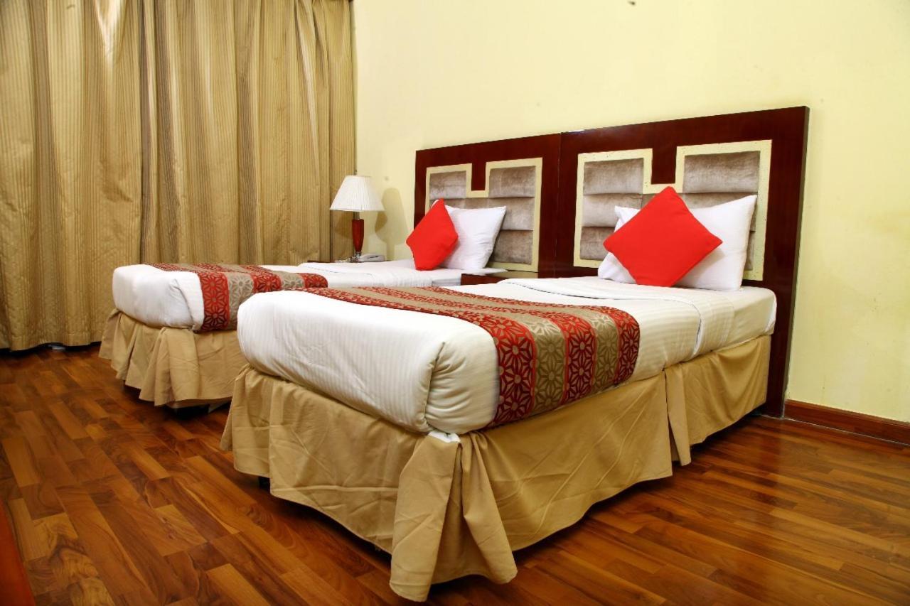 Ruwi Hotel Apartments, Szardża Zewnętrze zdjęcie